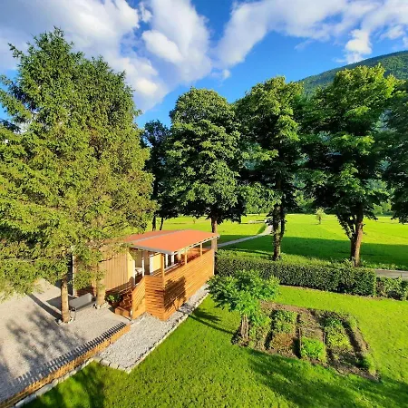 And Zonir With Sauna Appartamento