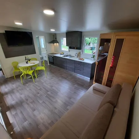 And Zonir With Sauna *