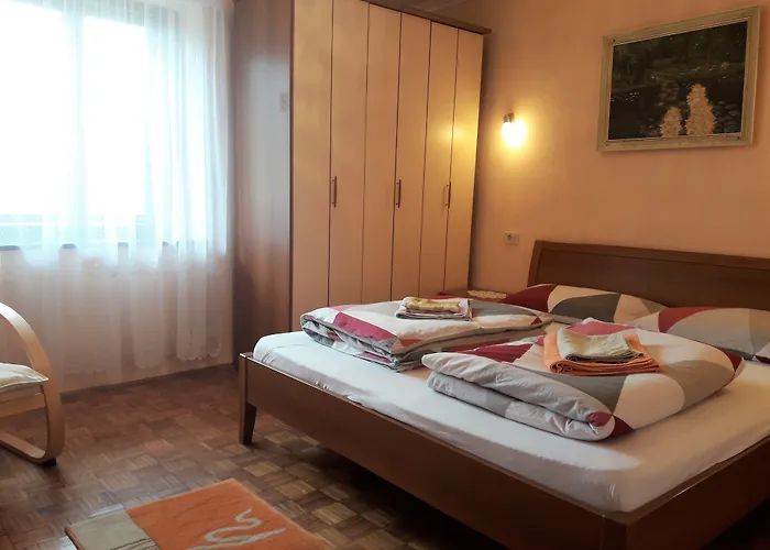 Apartment And Zonir With Sauna